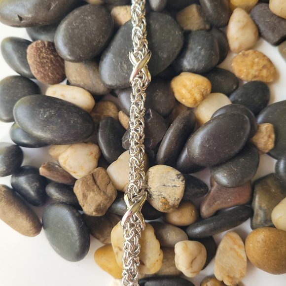 ROMANZA ITALY interwoven "X" Station Bracelet - Picture 11 of 11